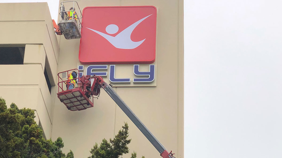 Ifly Wall Sign Installation By Texas Custom Signs