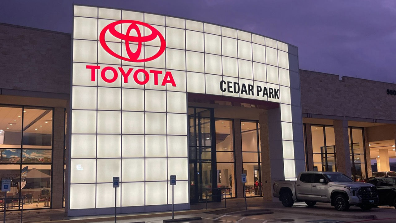 Toyota Sign Repair In Cedar Park, Tx Toyota Sign Repair In Cedar Park, Tx